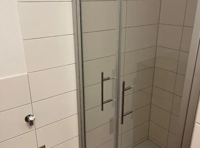 Moderne Ferienwohnung شقة *