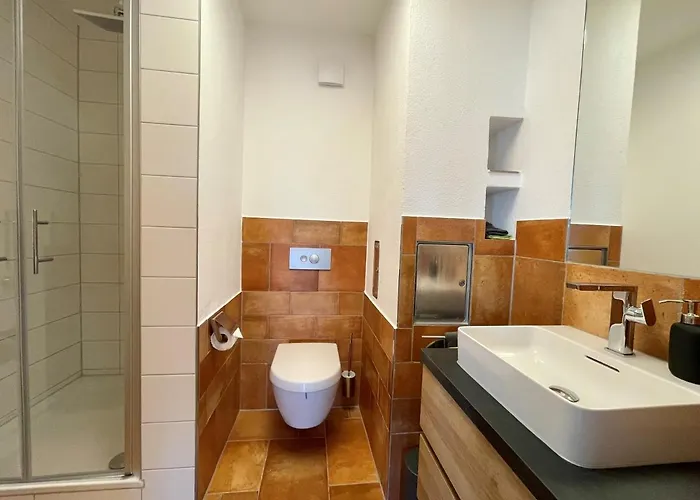 شقة Moderne Ferienwohnung